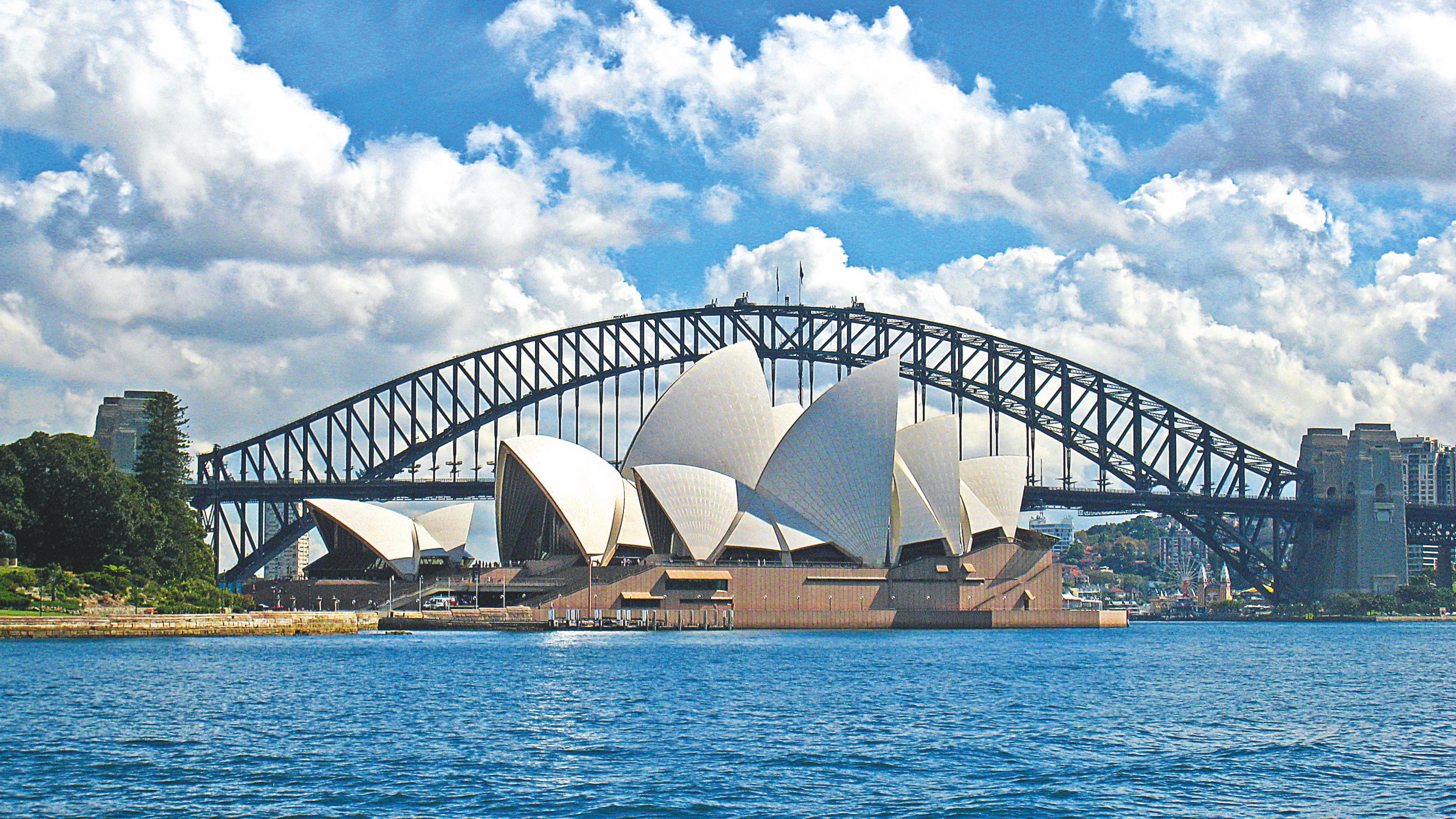 Sydney%201%20gallery