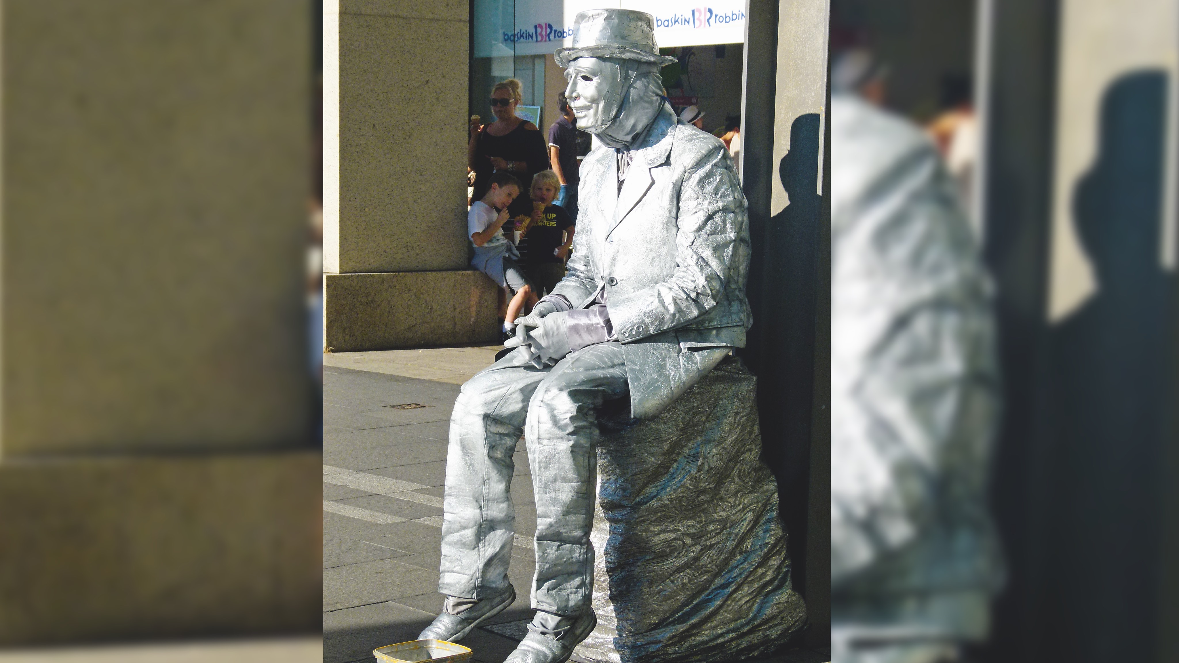 Sydney%207b%20gallery